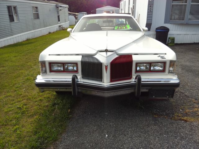 1976 Pontiac Grand Prix BASE - photo 8