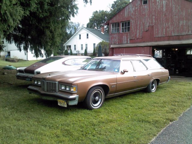 1976 Pontiac Grand Safari Station Wagon - No Reserve 1976 Pontiac Other
