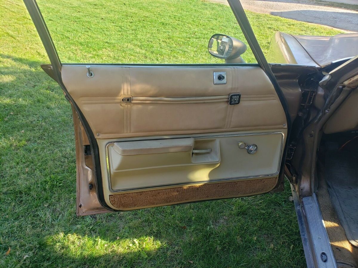 1976 Pontiac Grand Safari - photo 6