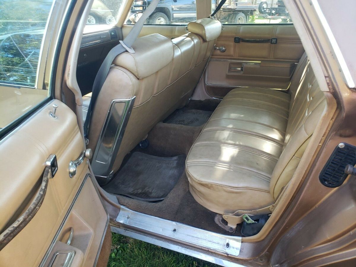 1976 Pontiac Grand Safari - photo 8