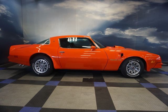 1976 Pontiac Trans Am - photo 2