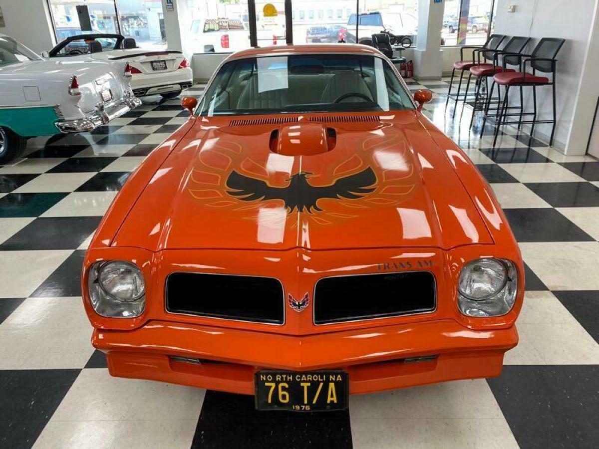 1976 Pontiac Trans Am 400 Coupe - photo 10
