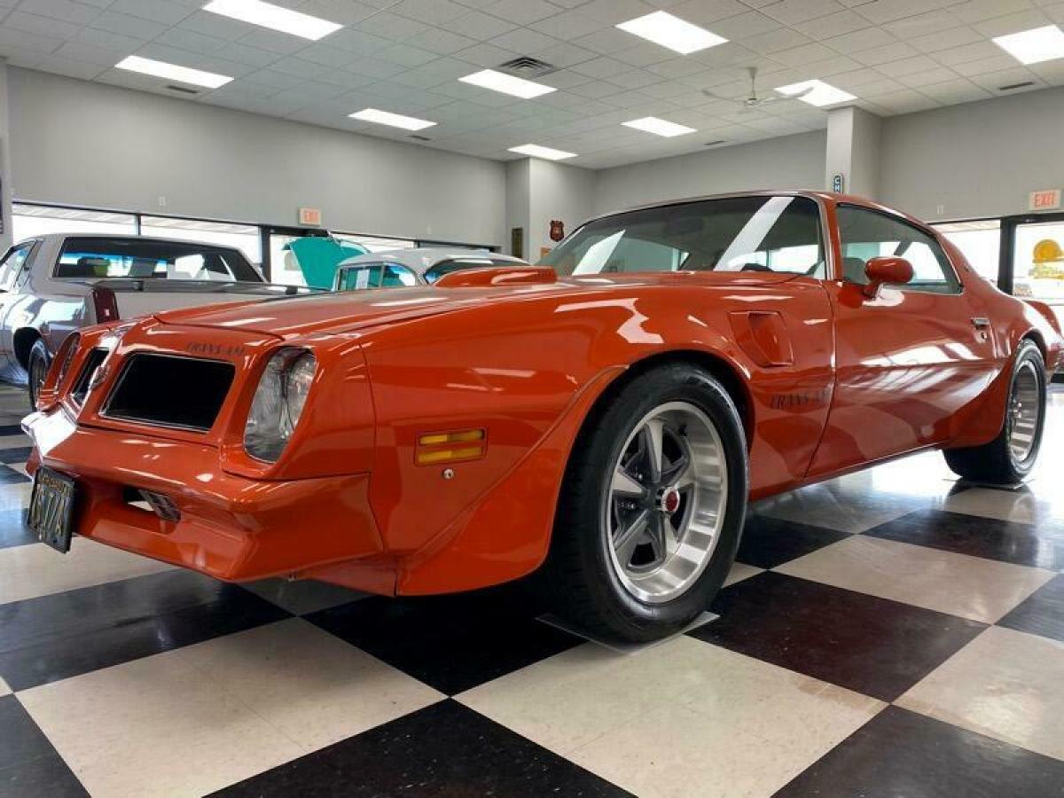 1976 Pontiac Trans Am 400 Coupe - photo 8