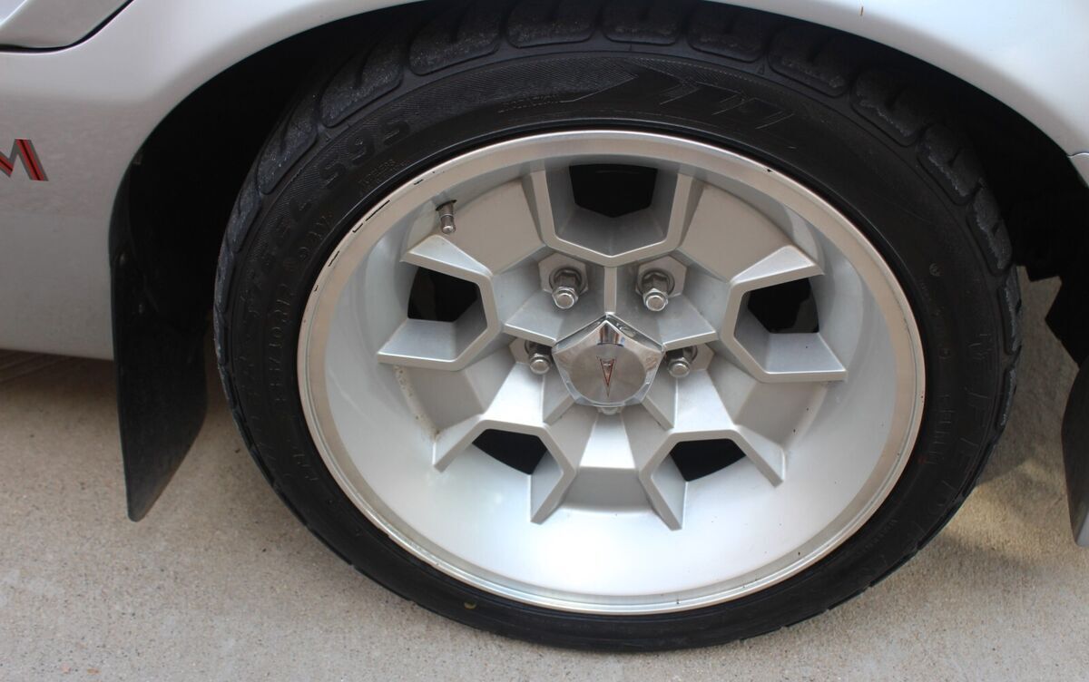 1976 Pontiac Trans Am - photo 12
