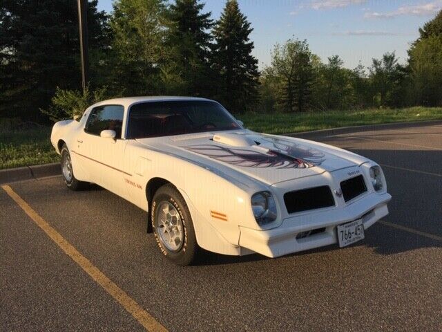 1976 Pontiac Trans Am 2d coupe - photo 2