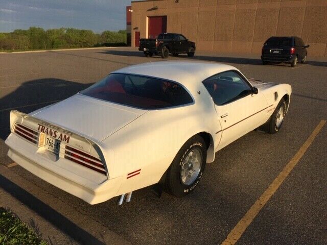 1976 Pontiac Trans Am 2d coupe - photo 4
