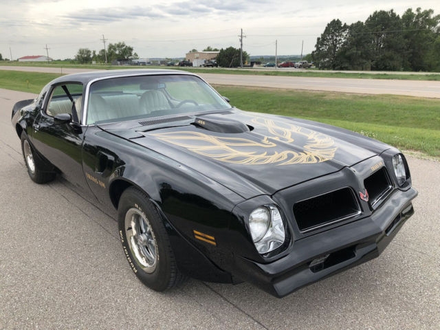 1976 Pontiac Trans Am -- - photo 2