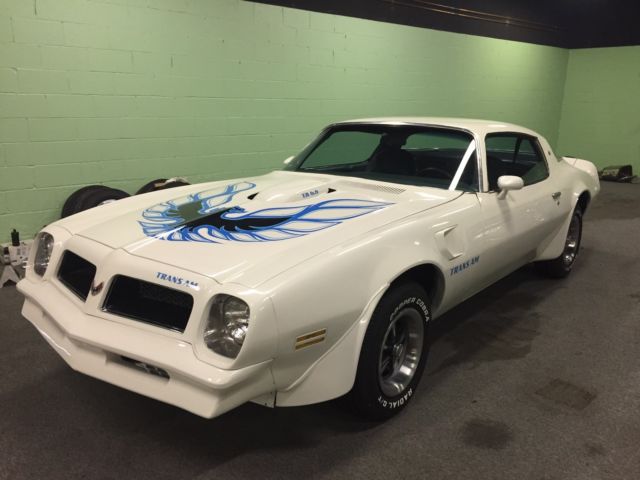 1976 Pontiac Trans Am 2Dr sedan
