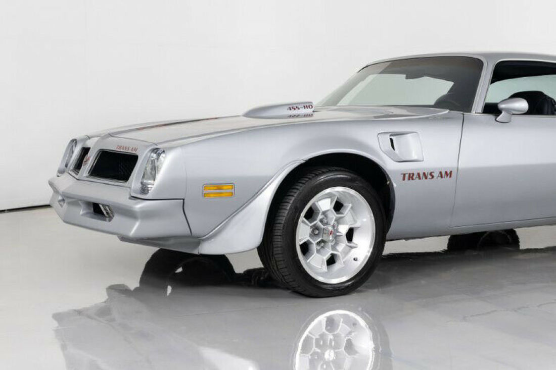 1976 Pontiac Trans Am 455 V8 4-Speed - photo 6