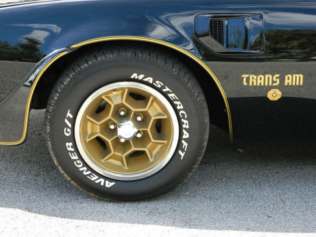1976 Pontiac TransAm - photo 5