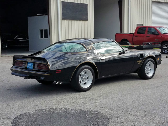 1976 Pontiac Trans Am SE 50th anniversary - photo 8
