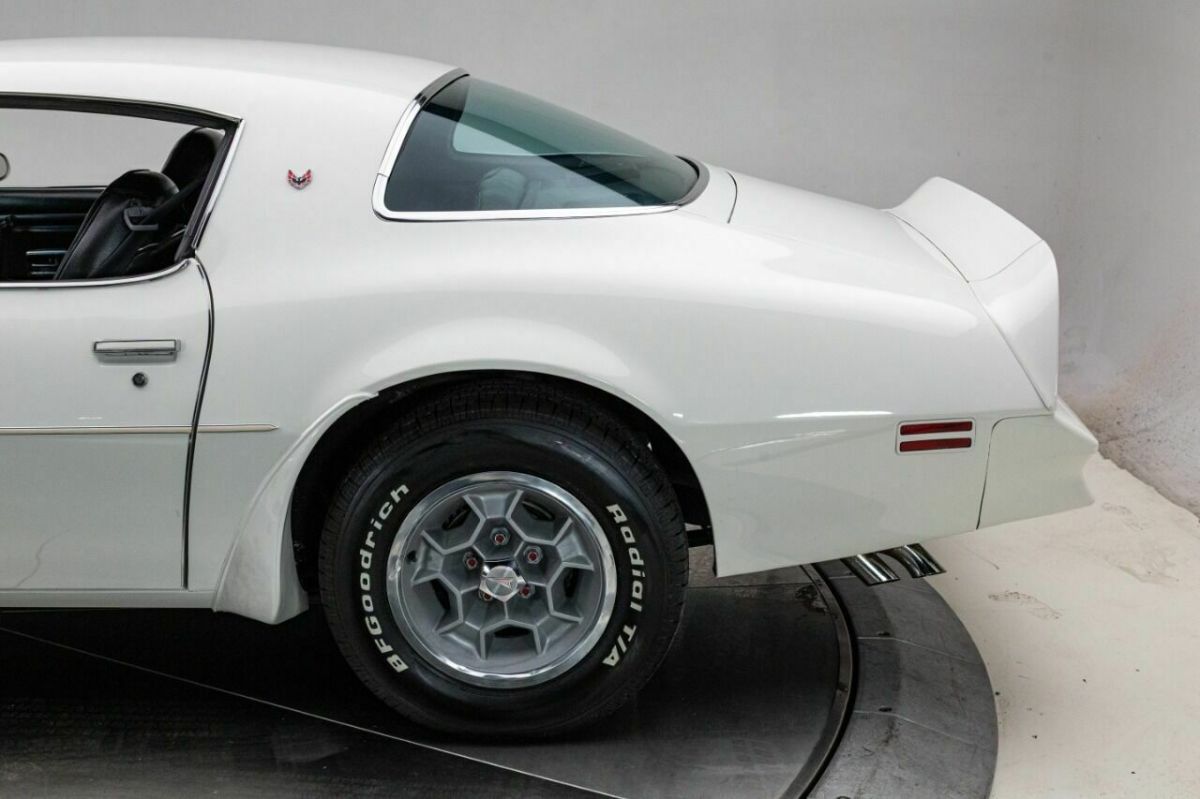 1976 Pontiac Trans Am - photo 6