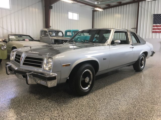 1976 Pontiac Ventura - Excellent Condition, V8, Turn key ready Chevrolet Nova 1976 Pontiac Ventura Ventura