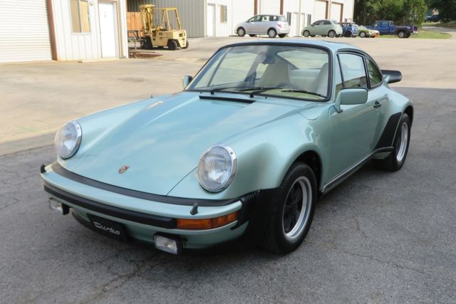 1976 Porsche 930 Turbo Carrera - photo 2