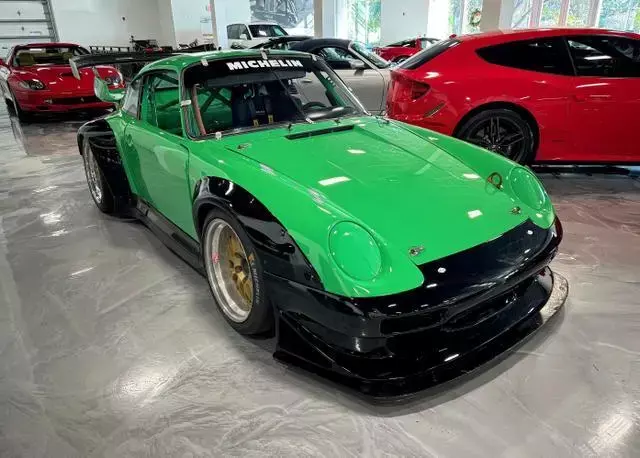 1976 Porsche 911 993 RSR Tribute