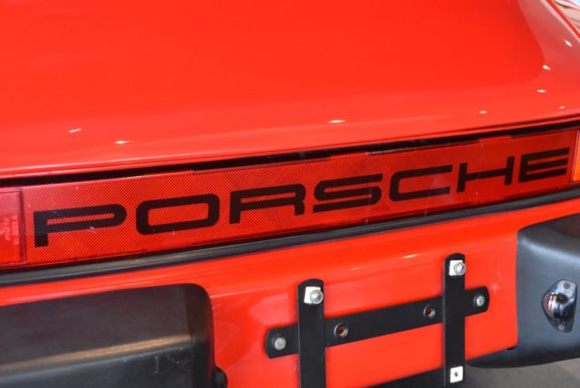 1976 Porsche 911 - photo 9