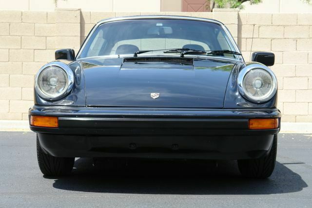 1976 Porsche 911-S -- - photo 8