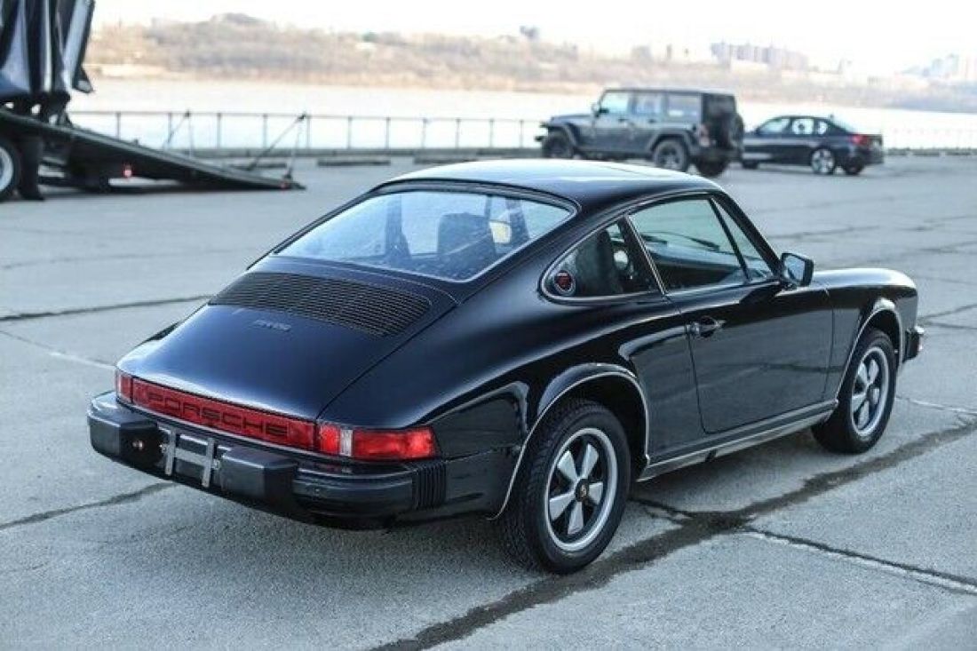 1976 Porsche 911 Coupe - photo 11