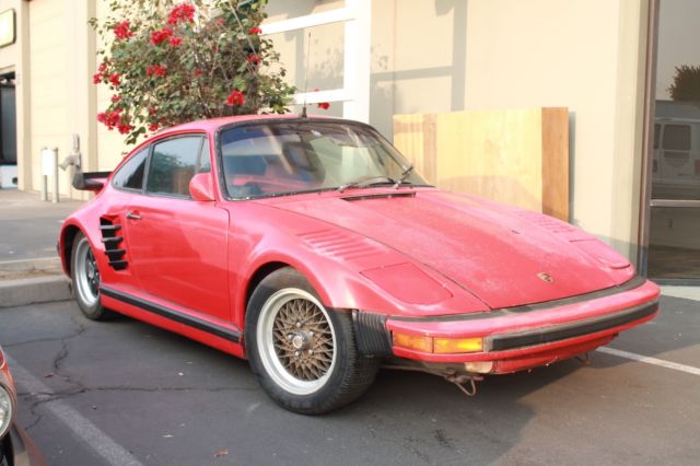 1976 Porsche 911 S, Non Sunroof Coupe. Rust and Accident Free, California Car 1976 Porsche 911 Non Sunroof Coupe