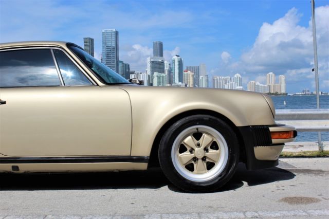 1976 Porsche 911 Signature Edition - photo 12