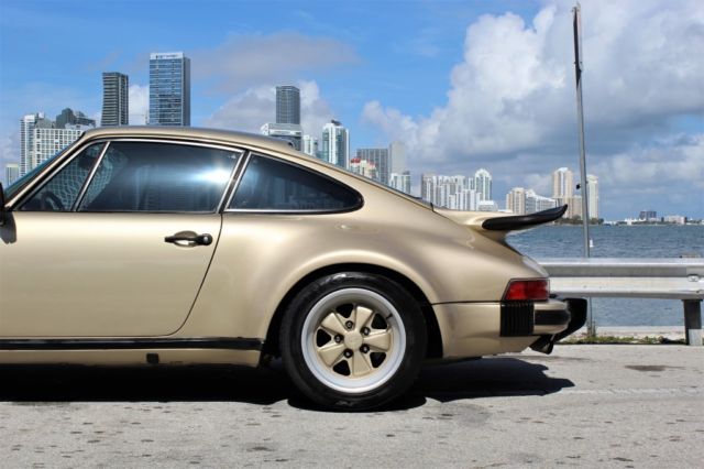 1976 Porsche 911 Signature Edition - photo 4