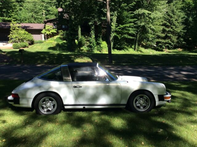 1976 Porsche 911 Targa - photo 3