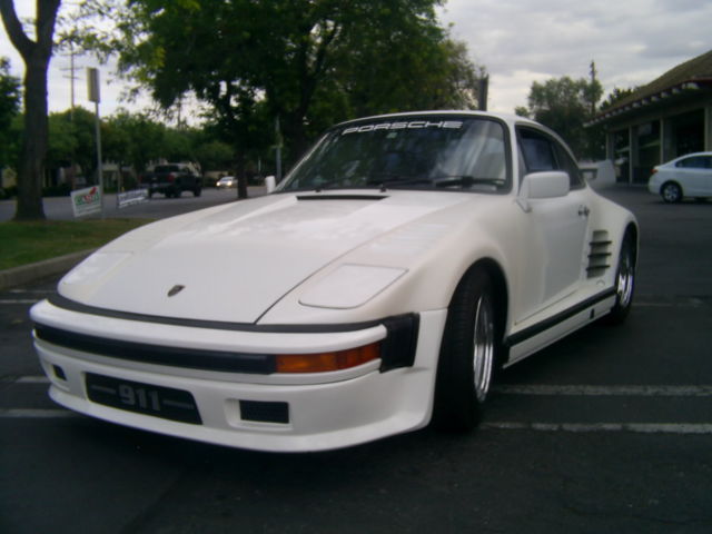 1976 Porsche 911/912 Slant Nose 1976 Porsche 911
