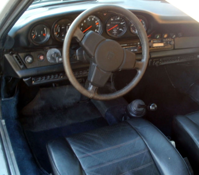 1976 Porsche 911 - photo 12