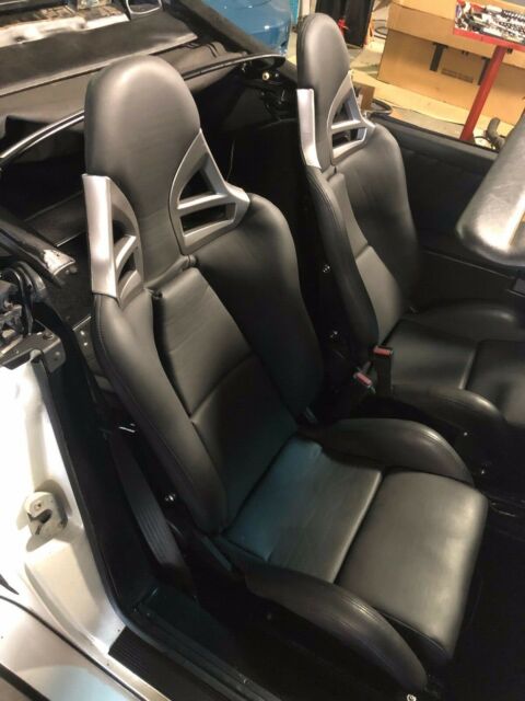 1976 Porsche 911 slant nose convertible - photo 10