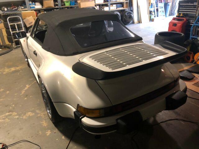 1976 Porsche 911 slant nose convertible - photo 3