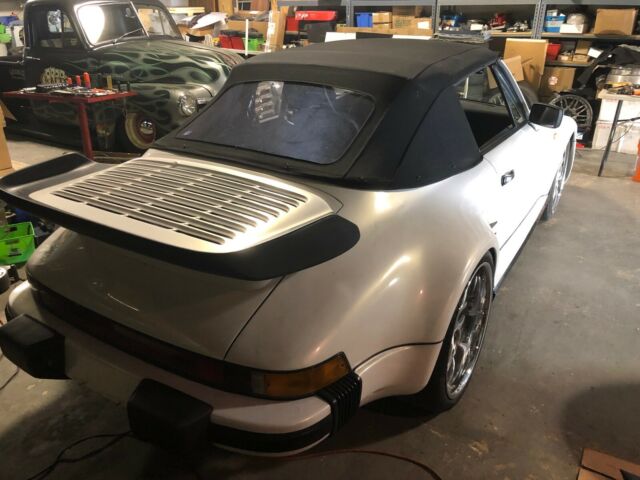 1976 Porsche 911 slant nose convertible - photo 4