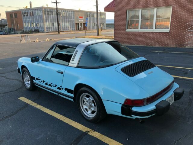 1976 Porsche 911 2 door - photo 11