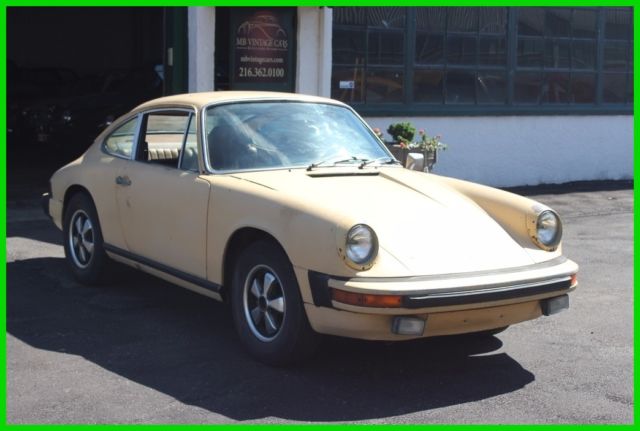 1976 Porsche 912E Sunroof Coupe 1976 Porsche 912