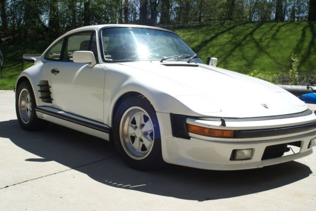 1976 Porsche 930 Turbo Carrera - photo 2