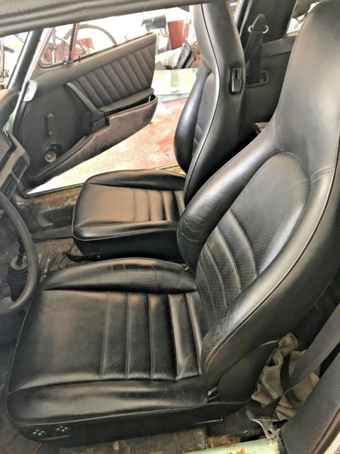 1976 Porsche 911 2 door - photo 13