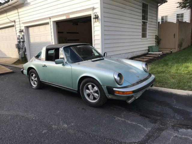 1976 Porsche 911 2 door - photo 2
