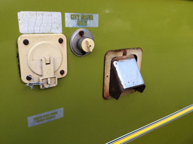 1976 Volkswagen Bus/Vanagon Riviera camper pop top - photo 10