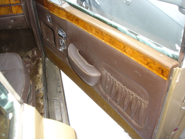 1976 Rolls-Royce Corniche - photo 8