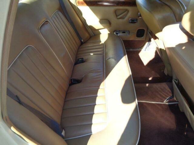 1976 Rolls-Royce Silver Shadow -- - photo 7