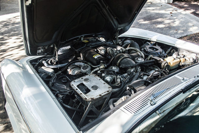 1976 Rolls-Royce Silver Shadow - photo 4