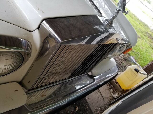 1976 Rolls-Royce Silver Shadow Long Wheelbase - photo 5