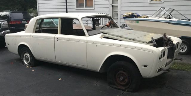 1976 Rolls-Royce Silver Shadow - photo 2