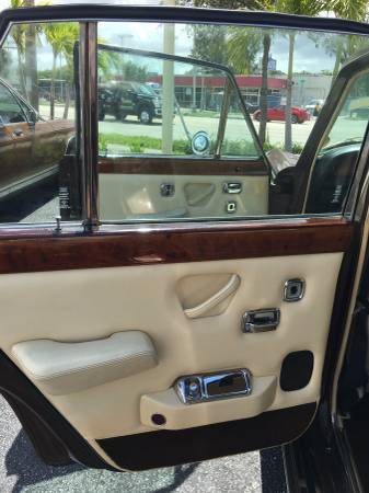 1976 Rolls-Royce Silver Shadow - photo 13