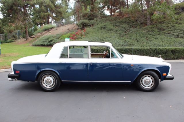 1976 Rolls-Royce Silver Shadow With very rare factory sunroof - photo 2