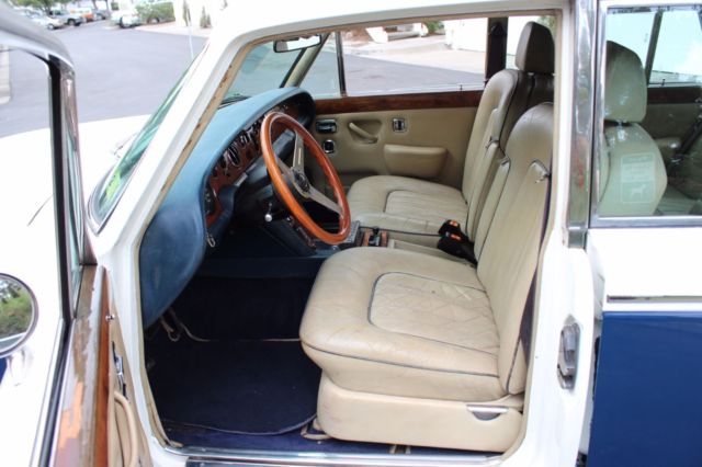 1976 Rolls-Royce Silver Shadow With very rare factory sunroof - photo 9