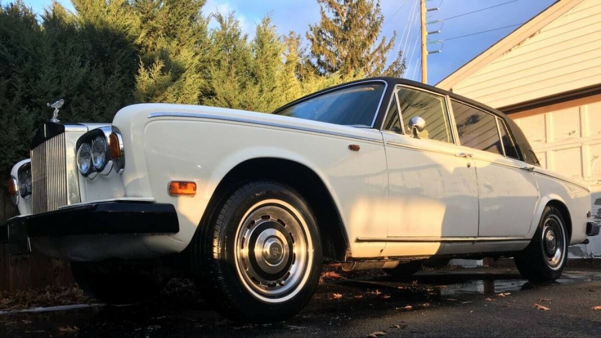 1976 Rolls-Royce Silver Shadow - photo 2