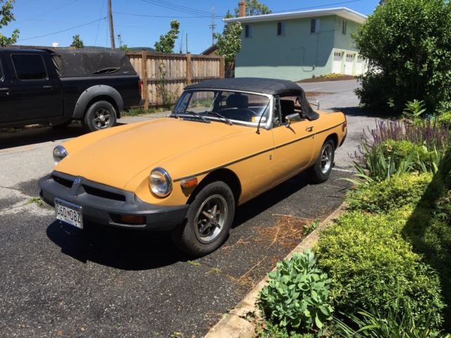 1976 MG MGB - photo 2