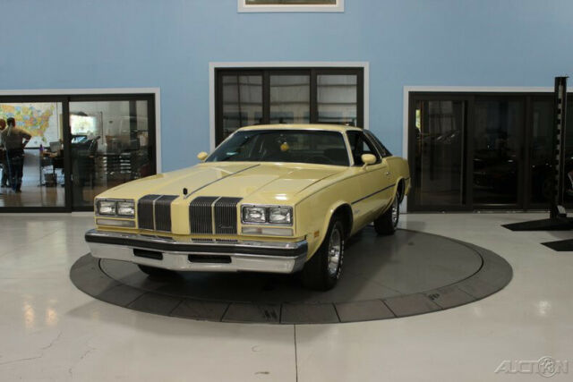 1976 Oldsmobile Cutlass Supreme
