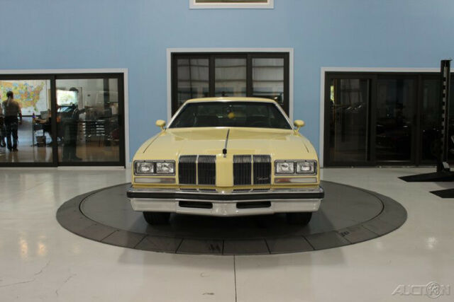 1976 Oldsmobile Cutlass Supreme - photo 8