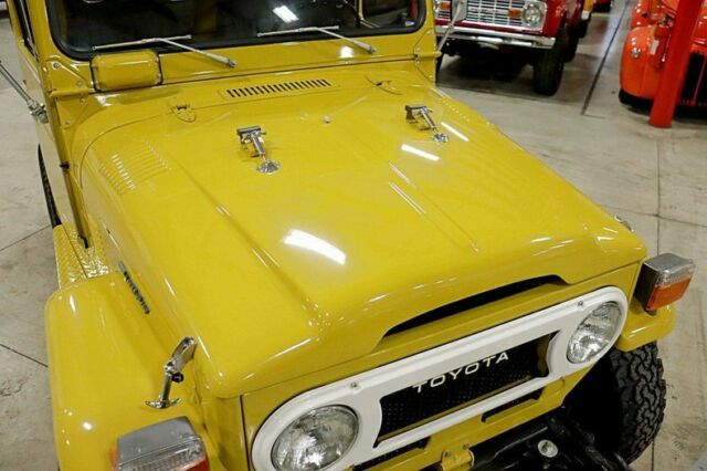 1976 Toyota FJ 40 -- - photo 9